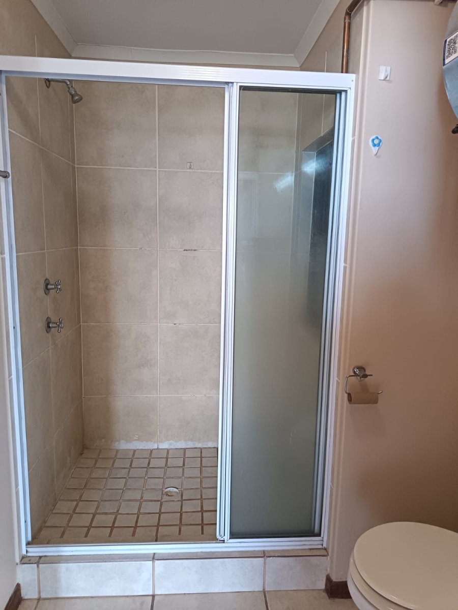 To Let 2 Bedroom Property for Rent in Ferreira Town Eastern Cape